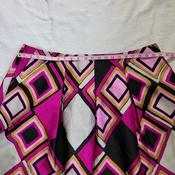 NWT Lane Bryant A Line Geometric Print Skirt Pockets Pink Black Retro Size 22 - Picture 10 of 11